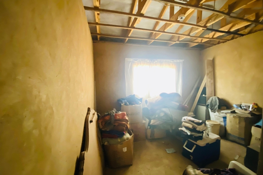 7 Bedroom Property for Sale in Maokeng Gauteng