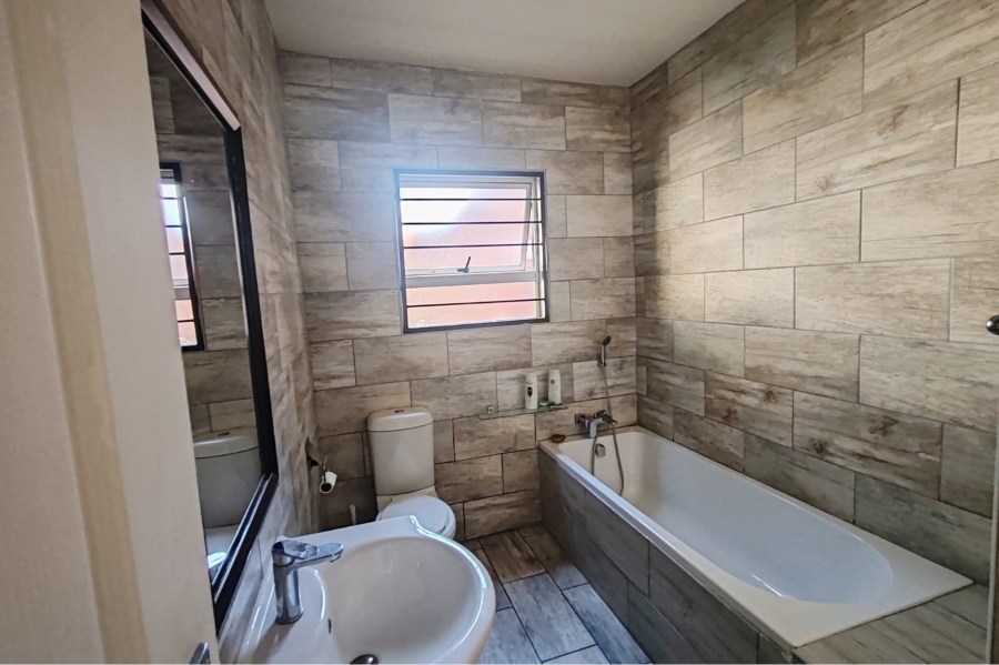 3 Bedroom Property for Sale in Lyndhurst Gauteng