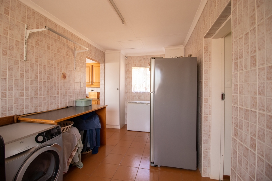 4 Bedroom Property for Sale in Hartzenbergfontein Gauteng