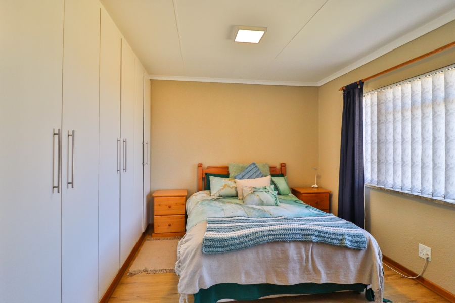 4 Bedroom Property for Sale in Hartzenbergfontein Gauteng