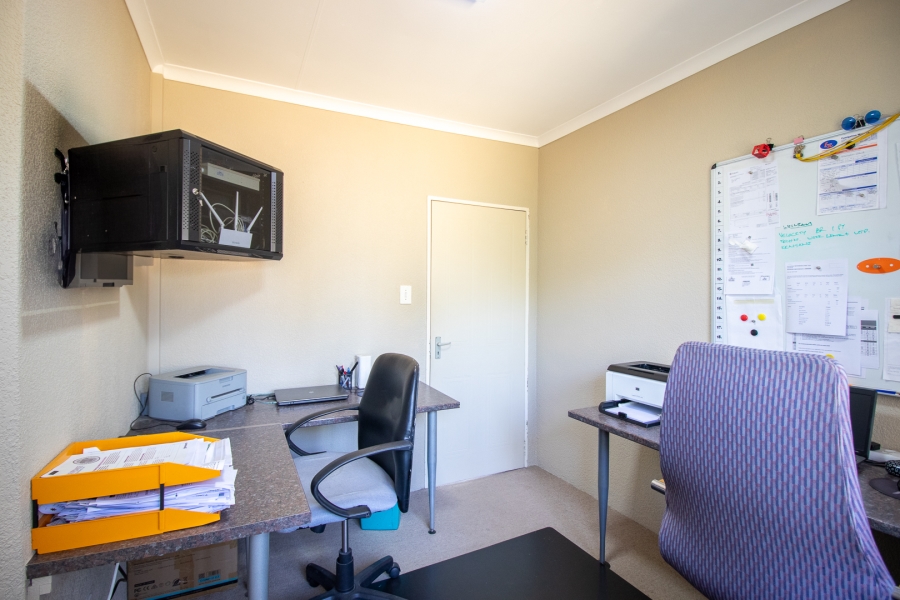 4 Bedroom Property for Sale in Hartzenbergfontein Gauteng