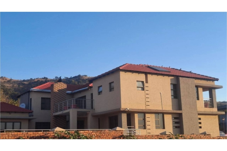 5 Bedroom Property for Sale in Magaliesberg Country Estate Gauteng