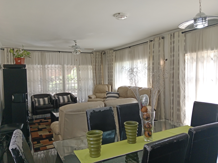 4 Bedroom Property for Sale in Lombardy East Gauteng