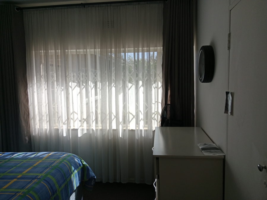4 Bedroom Property for Sale in Lombardy East Gauteng