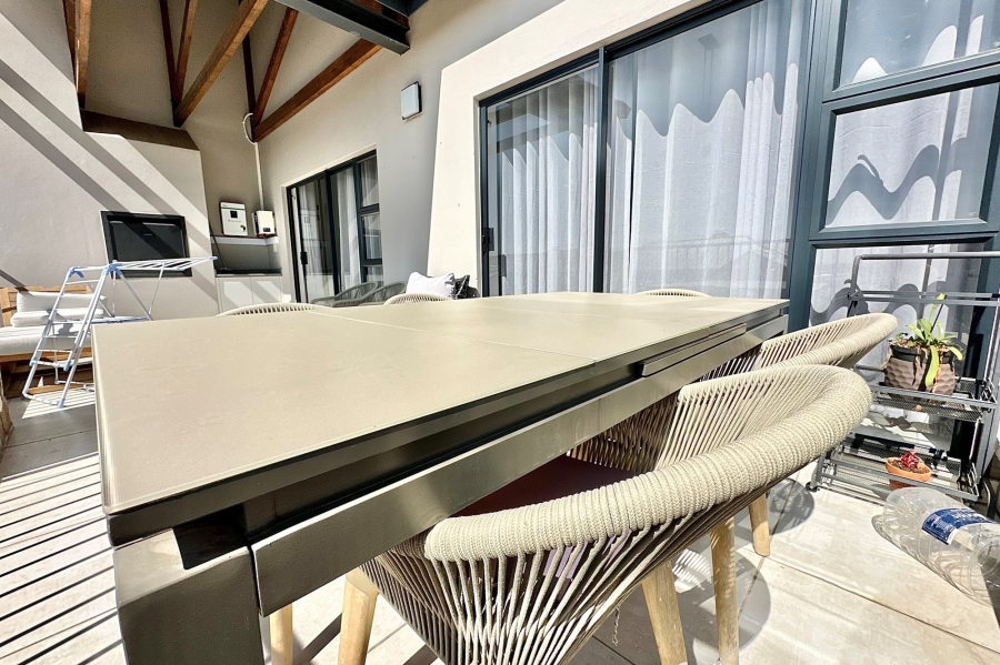 2 Bedroom Property for Sale in The Polofields Gauteng