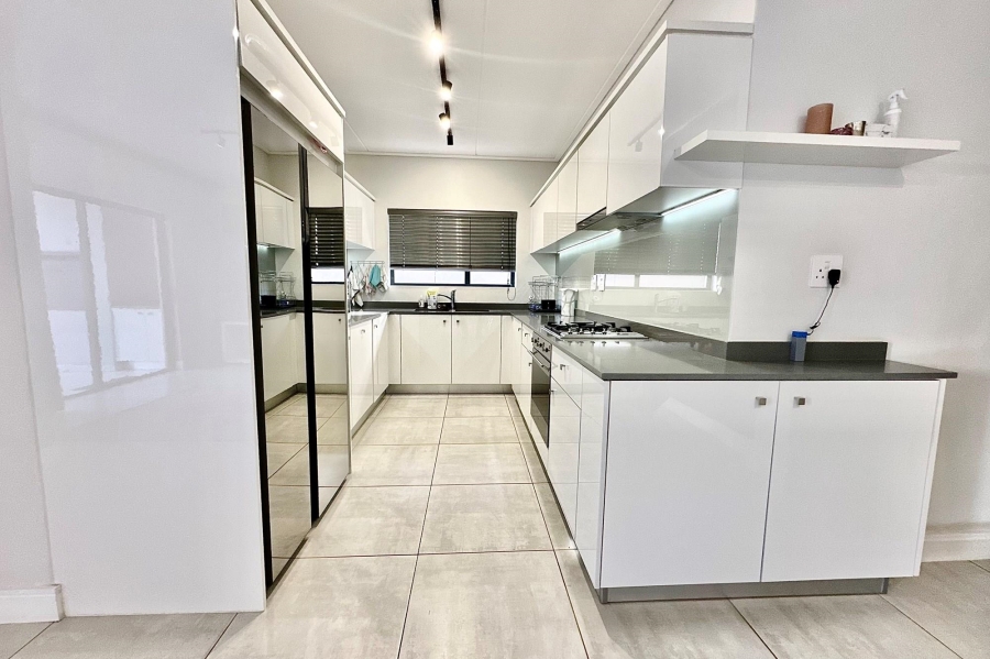3 Bedroom Property for Sale in The Polofields Gauteng