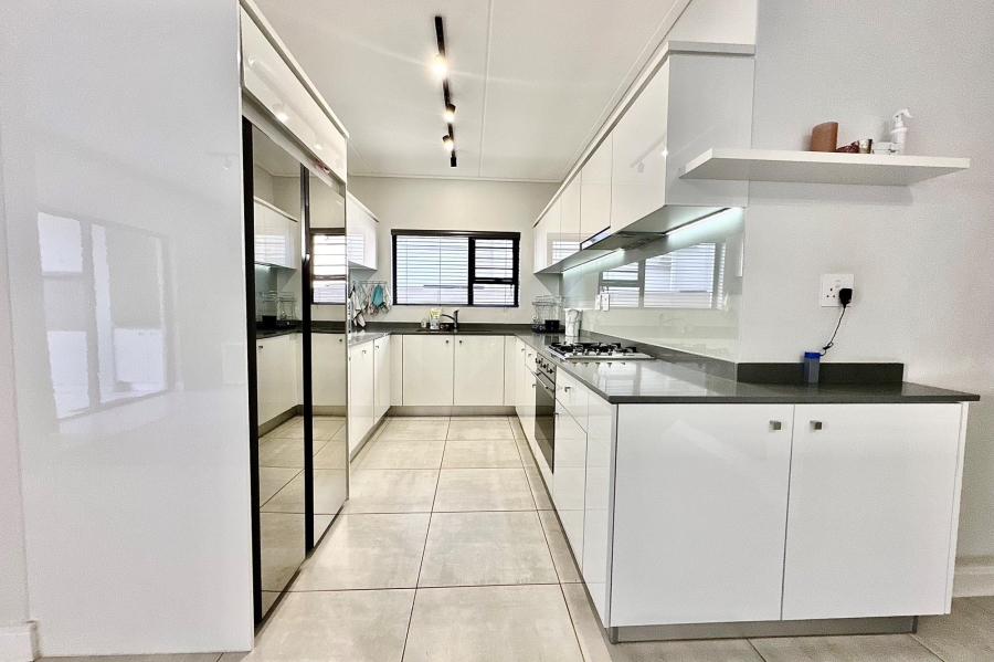 3 Bedroom Property for Sale in The Polofields Gauteng