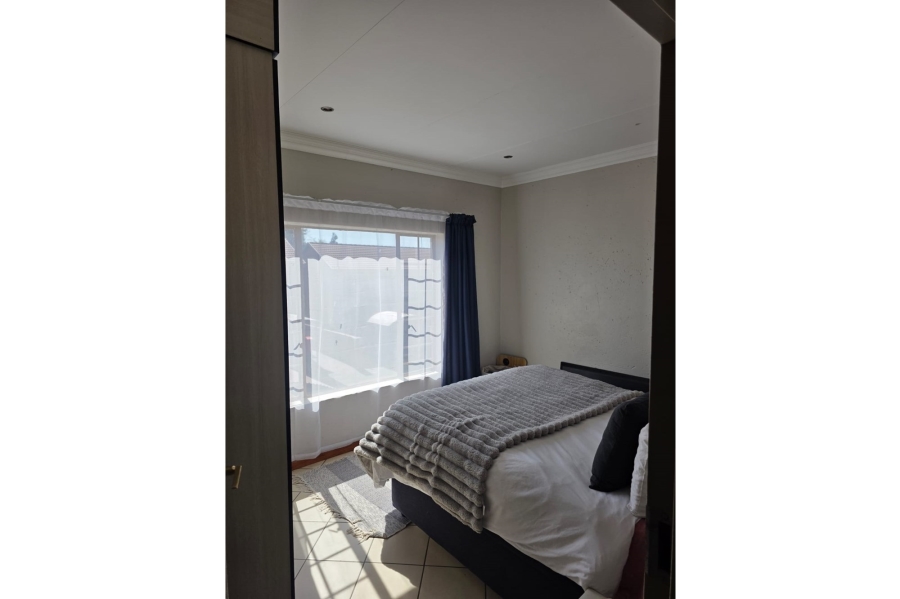 2 Bedroom Property for Sale in Theresa Park Gauteng