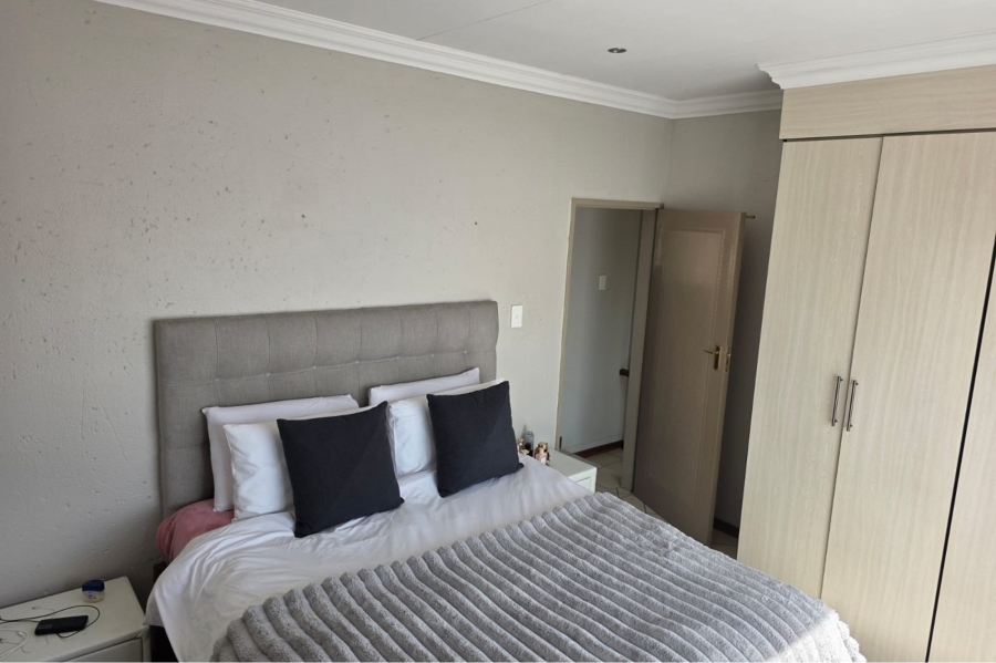 2 Bedroom Property for Sale in Theresa Park Gauteng