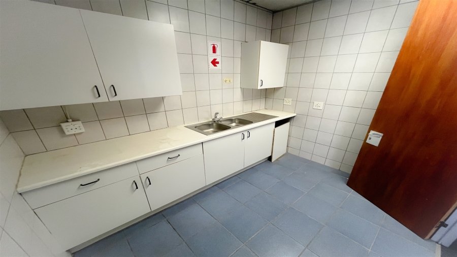 To Let commercial Property for Rent in Essexwold Gauteng