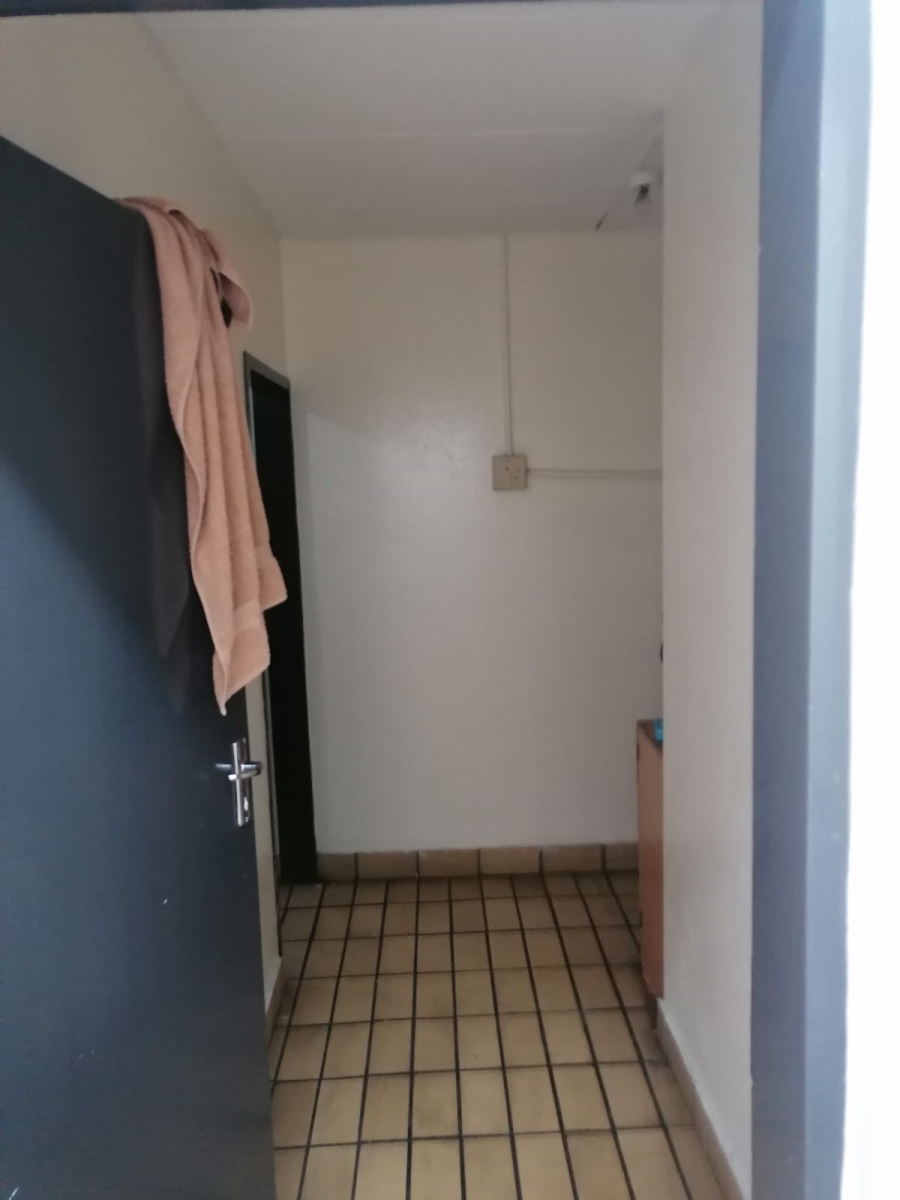 To Let commercial Property for Rent in Heidelberg Gauteng