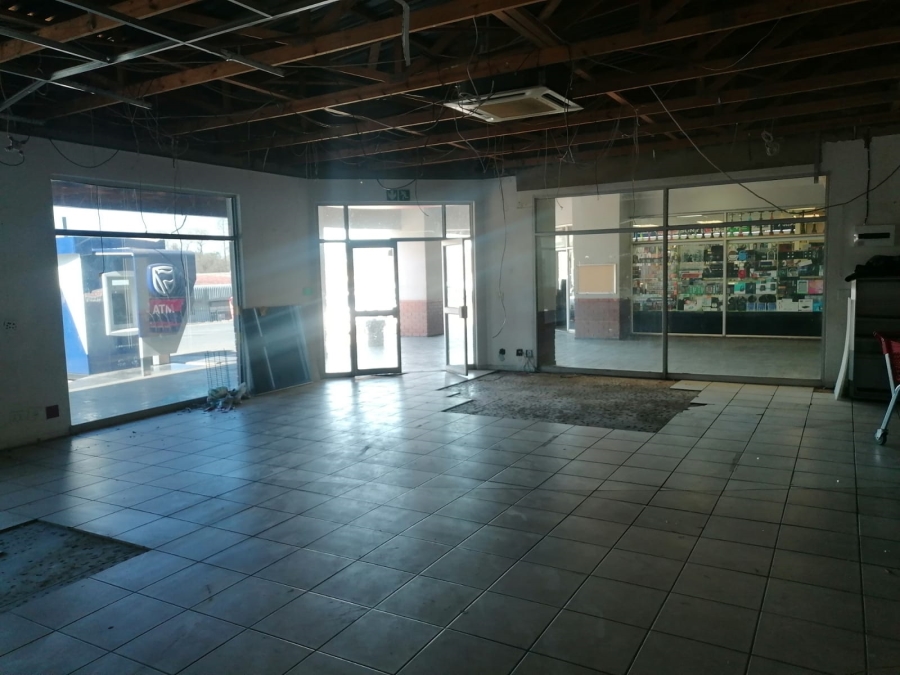 To Let commercial Property for Rent in Heidelberg Gauteng