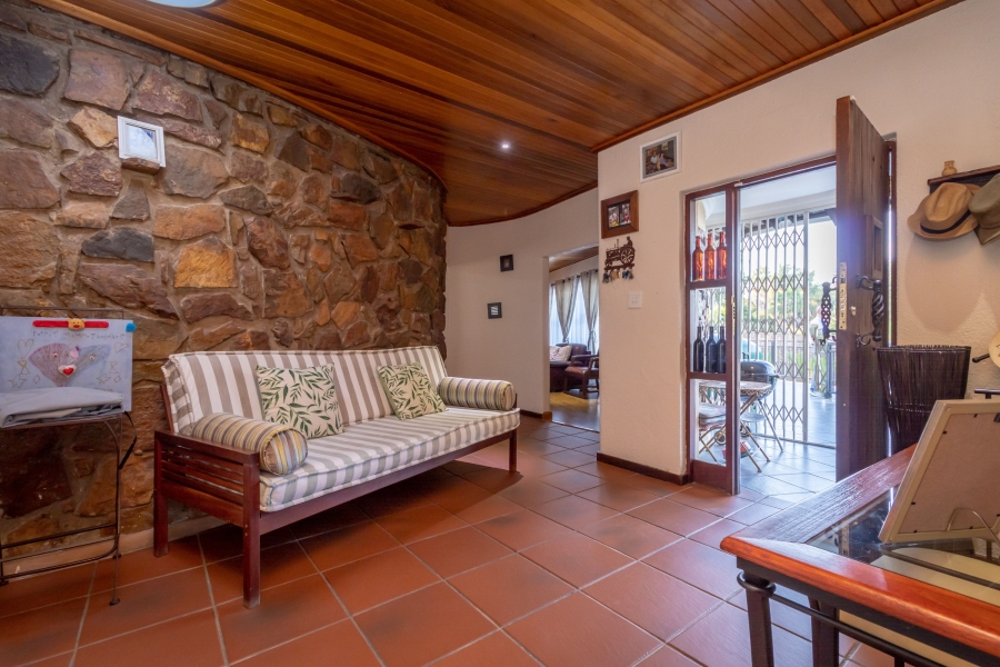 5 Bedroom Property for Sale in Noordheuwel Gauteng