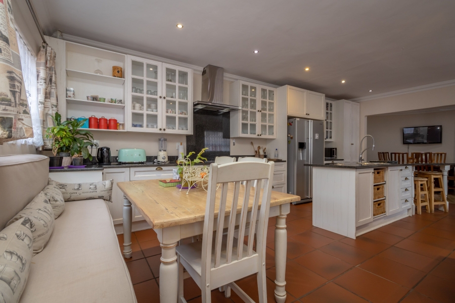 5 Bedroom Property for Sale in Noordheuwel Gauteng