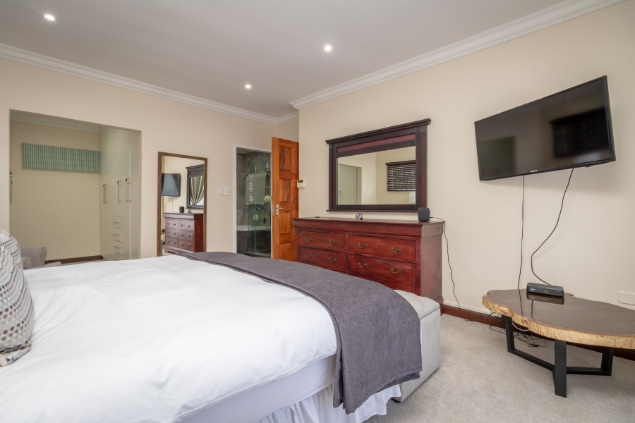 5 Bedroom Property for Sale in Noordheuwel Gauteng