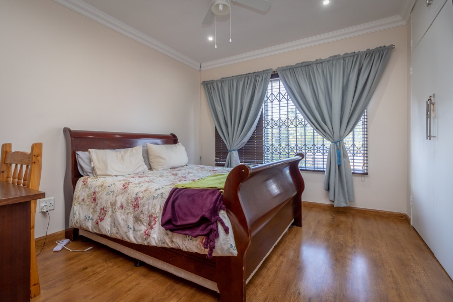 5 Bedroom Property for Sale in Noordheuwel Gauteng