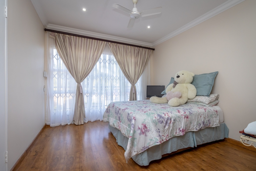5 Bedroom Property for Sale in Noordheuwel Gauteng