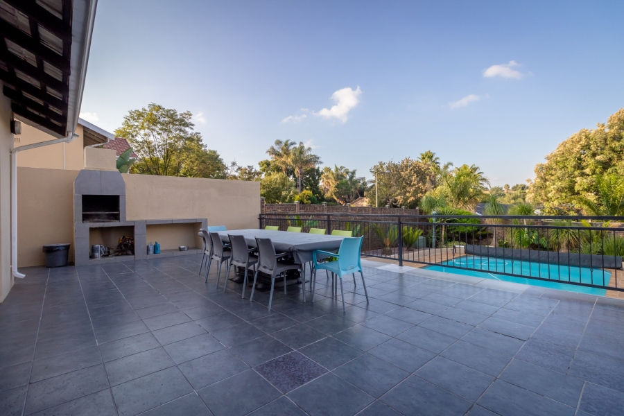 5 Bedroom Property for Sale in Noordheuwel Gauteng