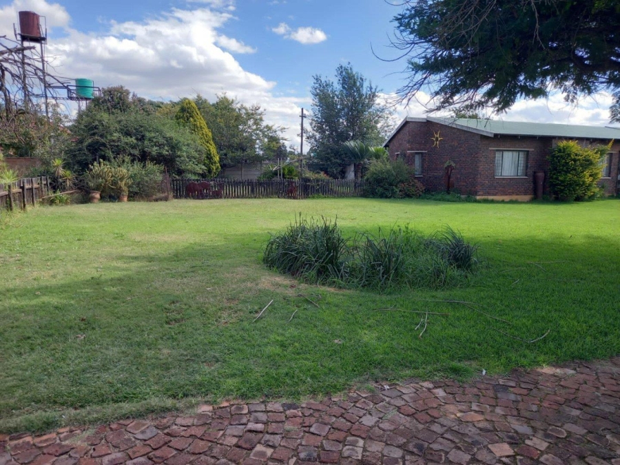 6 Bedroom Property for Sale in Bootha A H Gauteng