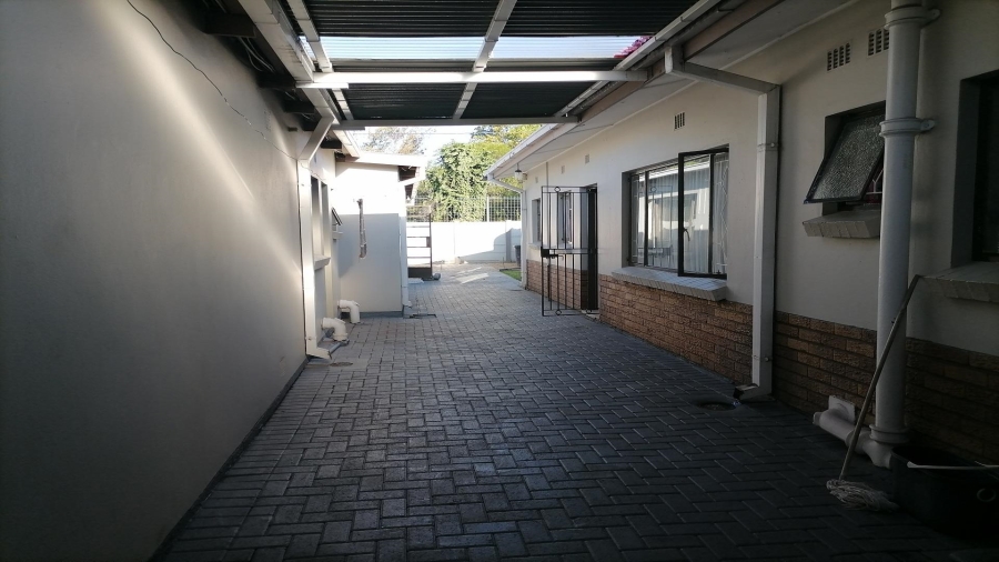 3 Bedroom Property for Sale in Vanderbijlpark SW 1 Gauteng