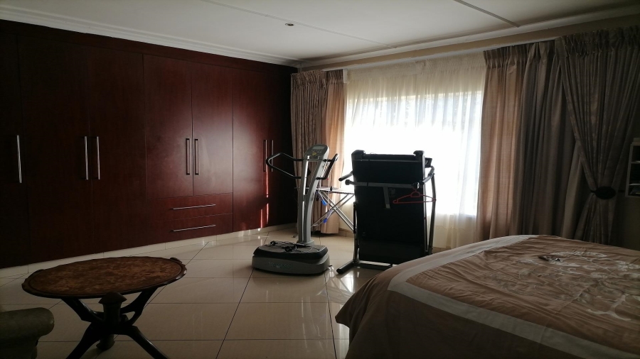 3 Bedroom Property for Sale in Vanderbijlpark SW 1 Gauteng