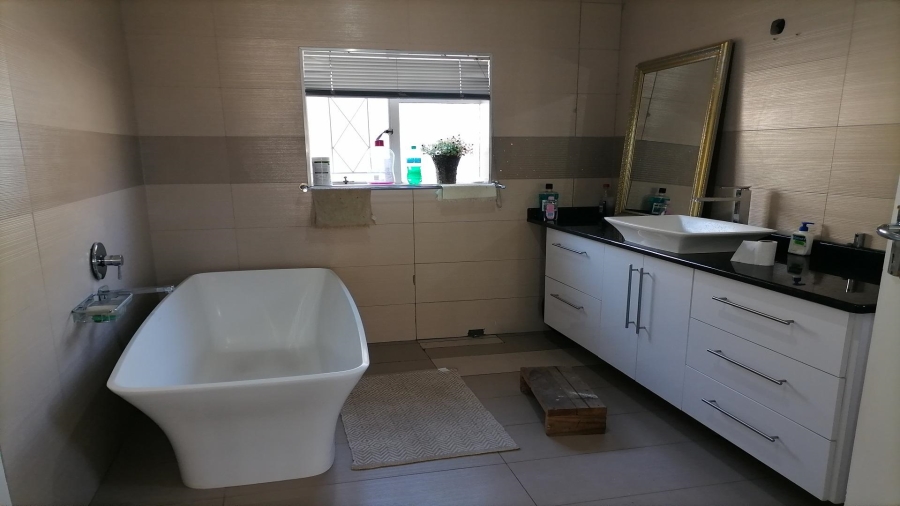3 Bedroom Property for Sale in Vanderbijlpark SW 1 Gauteng