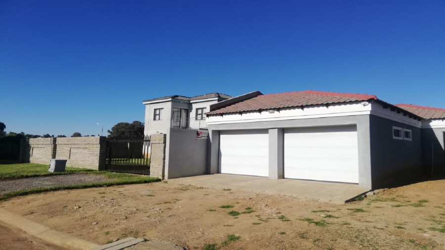 3 Bedroom Property for Sale in Vanderbijlpark SE 4 Gauteng