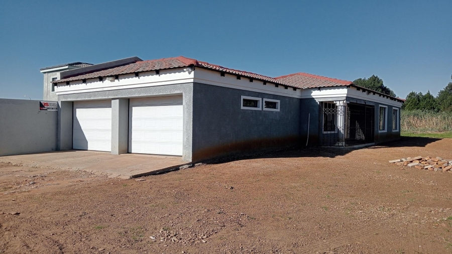 3 Bedroom Property for Sale in Vanderbijlpark SE 4 Gauteng