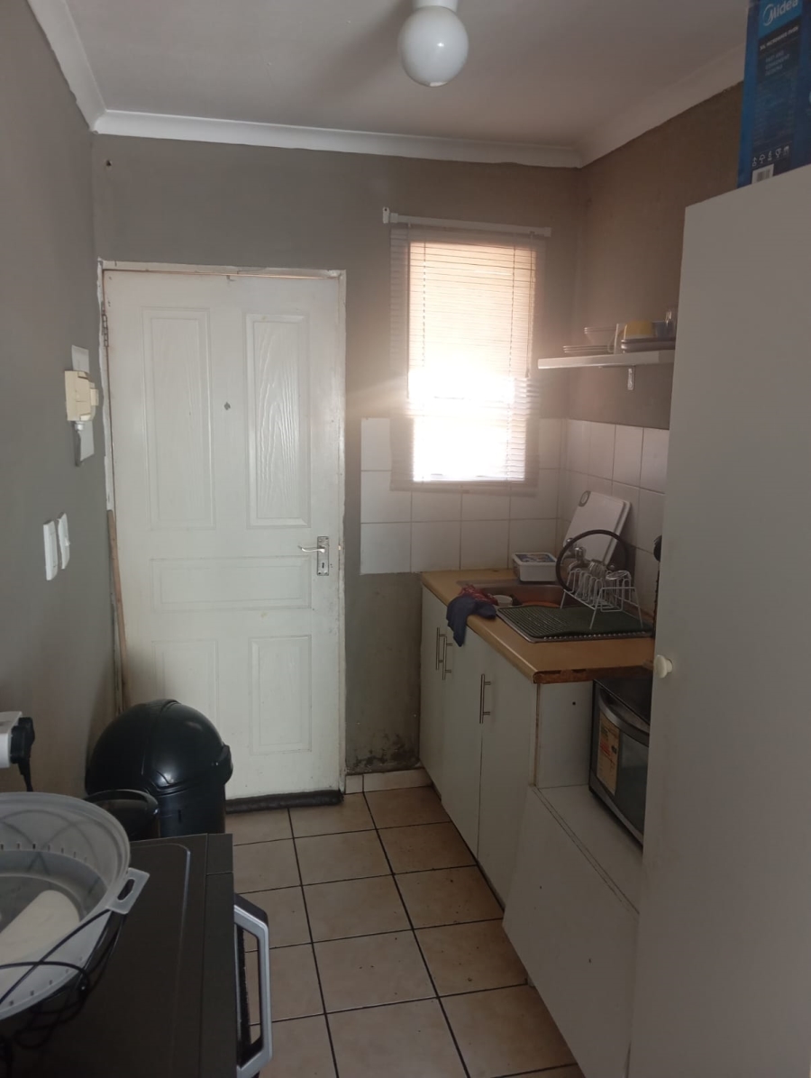 2 Bedroom Property for Sale in Kempton Park Central Gauteng