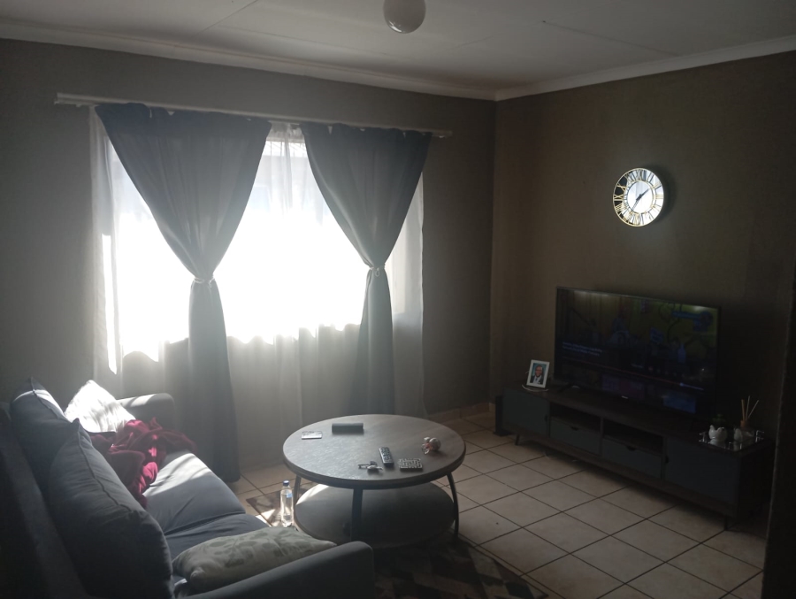 2 Bedroom Property for Sale in Kempton Park Central Gauteng