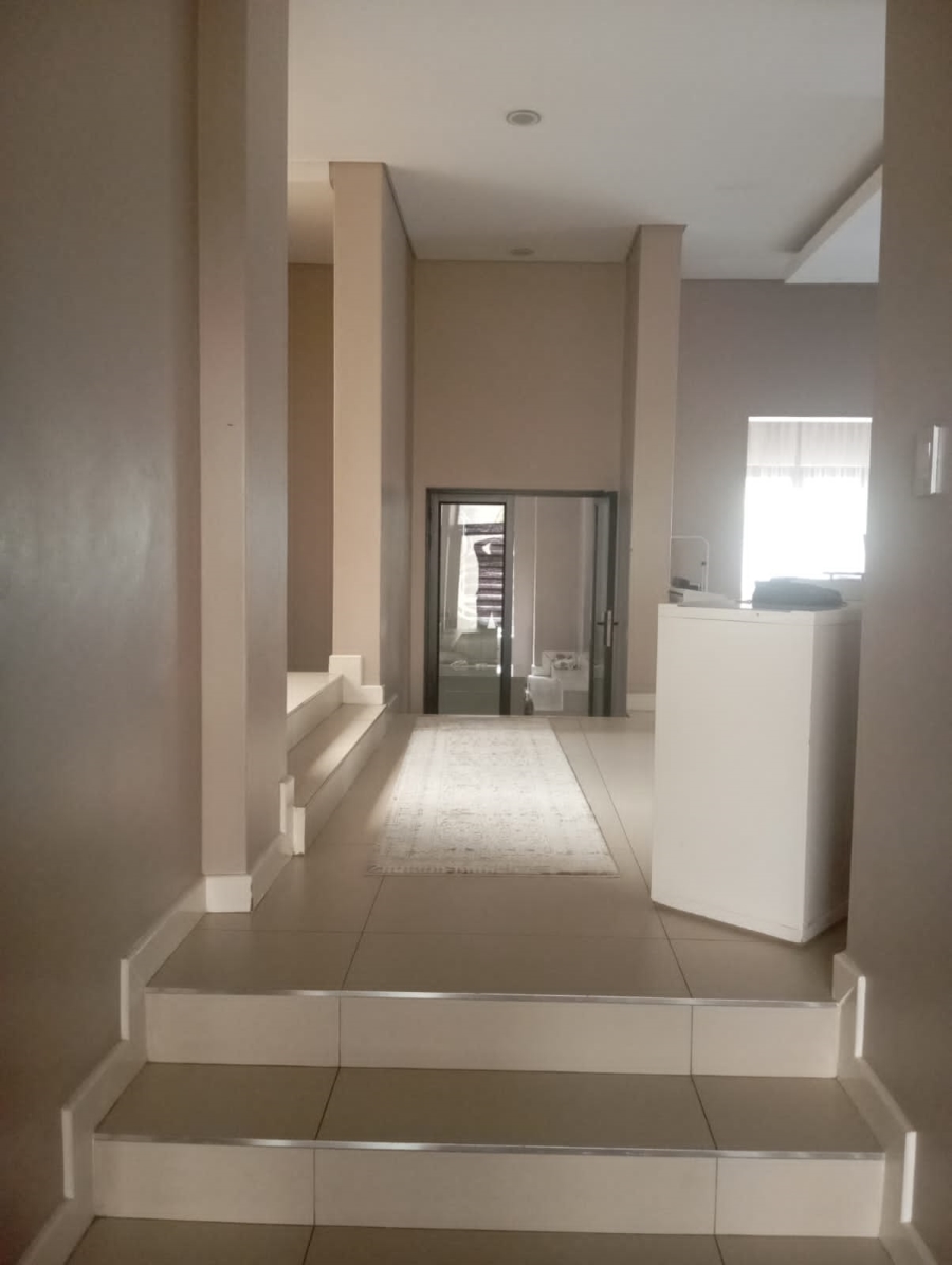 4 Bedroom Property for Sale in Blue Valley Golf Estate Gauteng