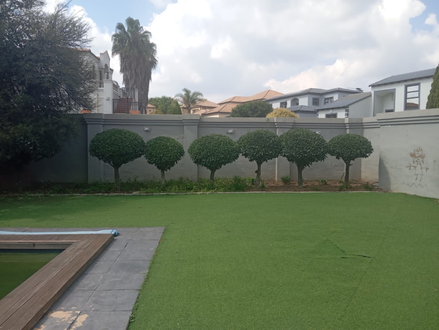 4 Bedroom Property for Sale in Blue Valley Golf Estate Gauteng