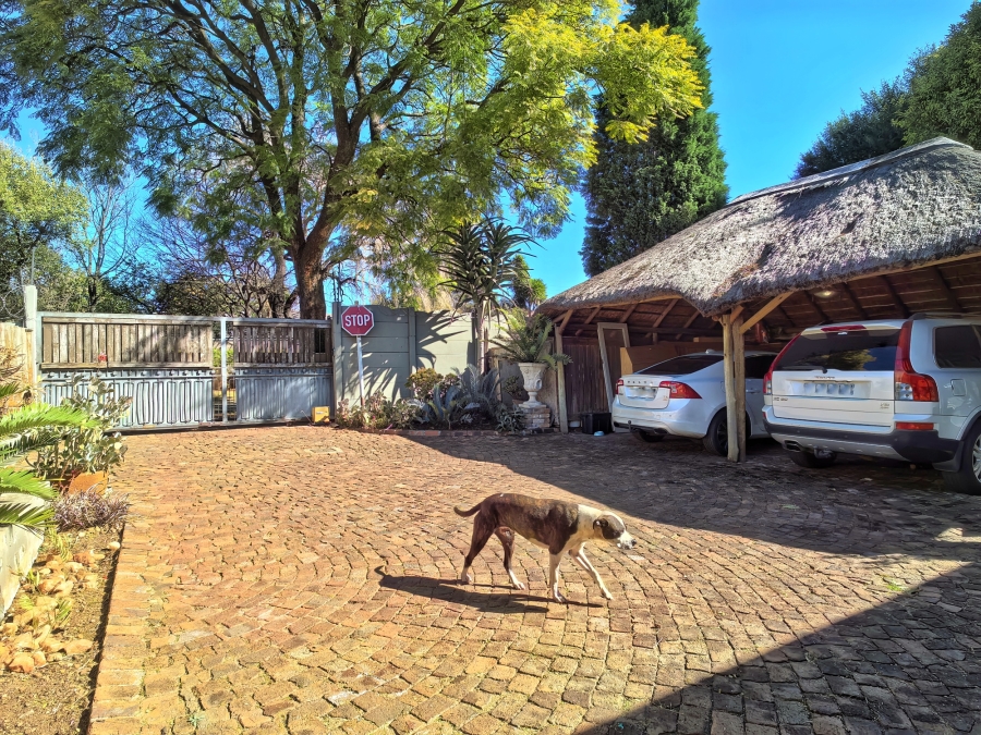4 Bedroom Property for Sale in Fairland Gauteng