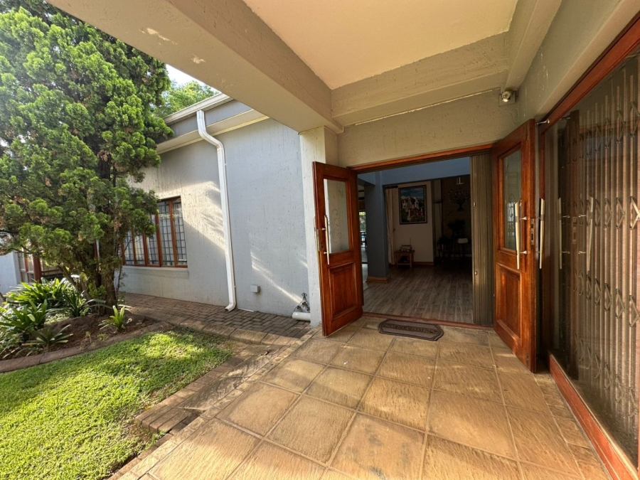 5 Bedroom Property for Sale in Arcon Park Gauteng