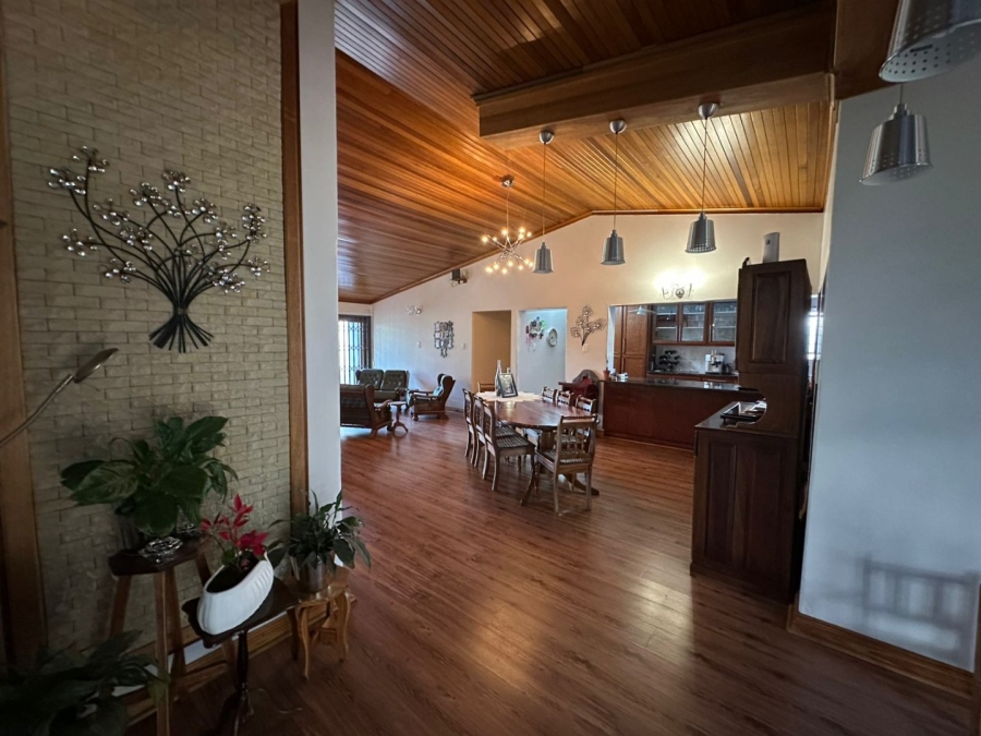 5 Bedroom Property for Sale in Arcon Park Gauteng