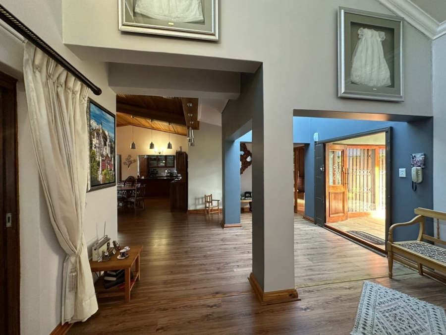 5 Bedroom Property for Sale in Arcon Park Gauteng