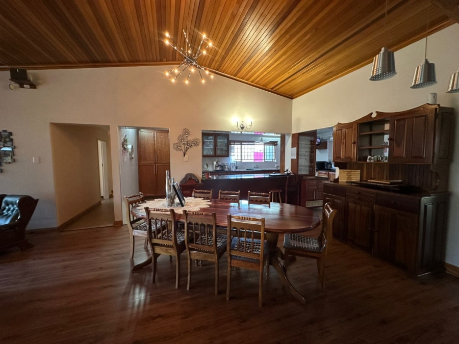 5 Bedroom Property for Sale in Arcon Park Gauteng