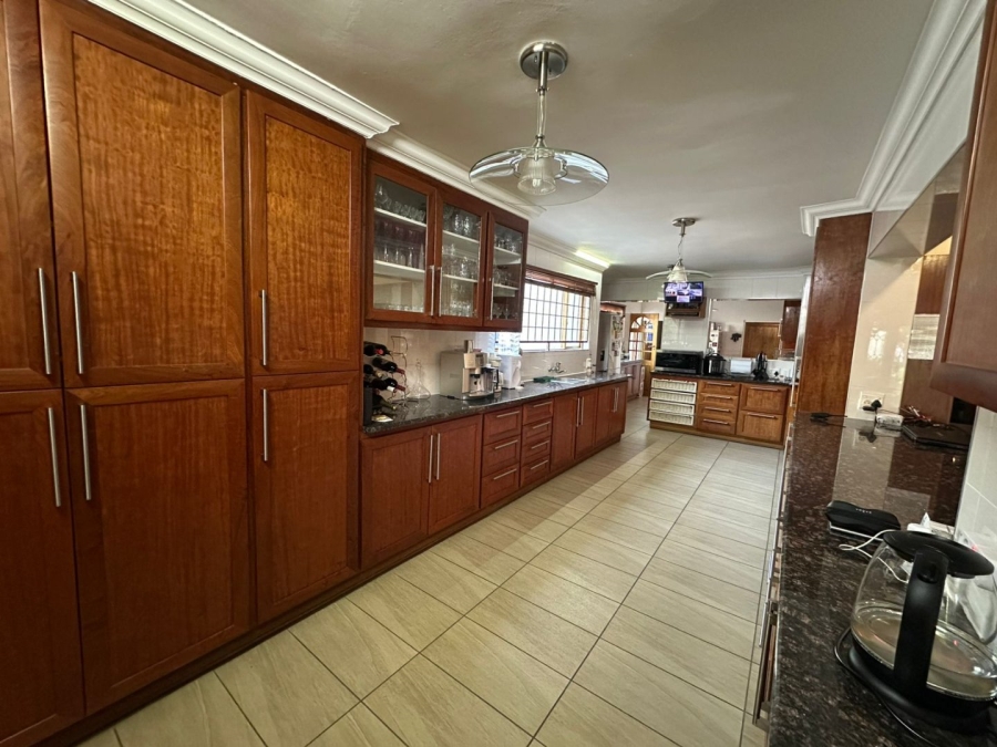 5 Bedroom Property for Sale in Arcon Park Gauteng