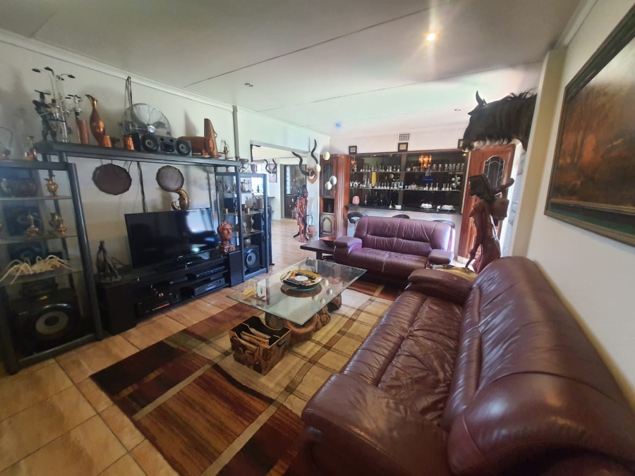 4 Bedroom Property for Sale in Vanderbijlpark SE 1 Gauteng