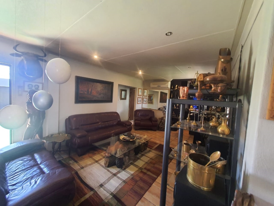 4 Bedroom Property for Sale in Vanderbijlpark SE 1 Gauteng