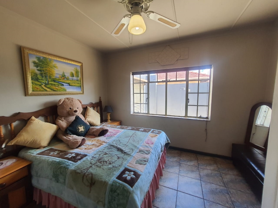 4 Bedroom Property for Sale in Vanderbijlpark SE 1 Gauteng