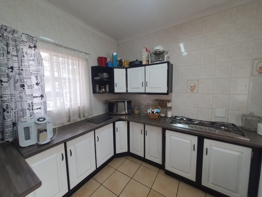 3 Bedroom Property for Sale in Vanderbijlpark SE 2 Gauteng