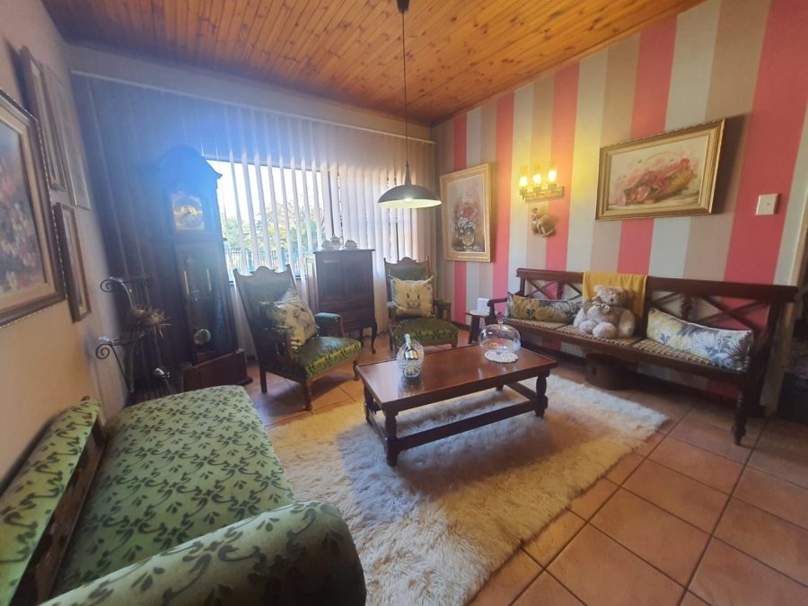 4 Bedroom Property for Sale in Vanderbijlpark SE 2 Gauteng
