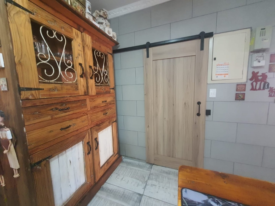 4 Bedroom Property for Sale in Vanderbijlpark SE 2 Gauteng