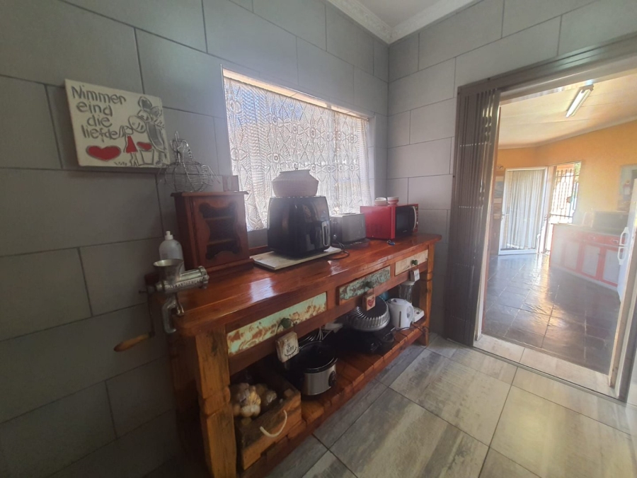 4 Bedroom Property for Sale in Vanderbijlpark SE 2 Gauteng