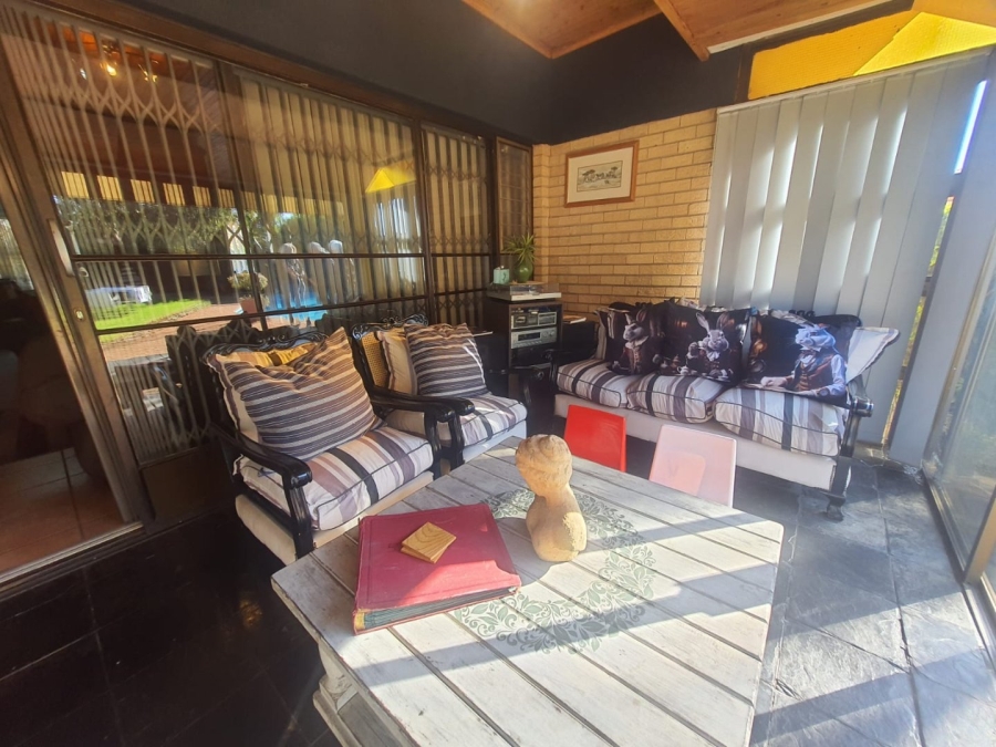 4 Bedroom Property for Sale in Vanderbijlpark SE 2 Gauteng