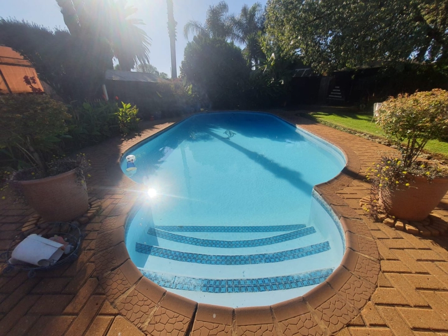 4 Bedroom Property for Sale in Vanderbijlpark SE 2 Gauteng