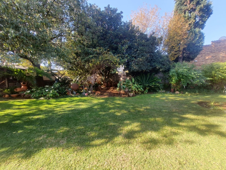 4 Bedroom Property for Sale in Vanderbijlpark SE 2 Gauteng