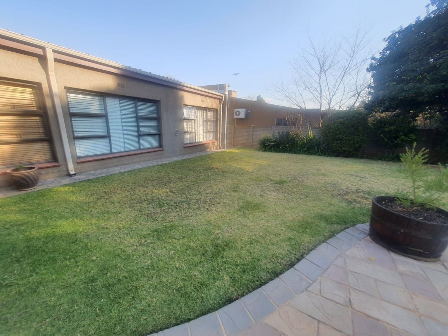 3 Bedroom Property for Sale in Vanderbijlpark SE 2 Gauteng