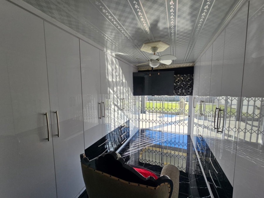 4 Bedroom Property for Sale in Arcon Park Gauteng